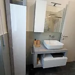 Sidera Comodo E Luminoso Loft Centro Paese E - Di Loft Accogliente E Curato דרביו