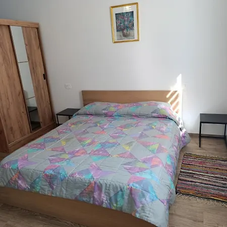 Sidera Comodo Centro Paese E - Di Accogliente E Nuovo * Dervio