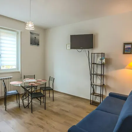 Sidera Comodo E Luminoso Loft Centro Paese E - Di Loft Accogliente E Curato Dervio