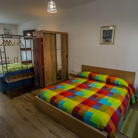 Appartement Sidera Comodo E Luminoso Loft Centro Paese E - Di Loft Accogliente E Curato Dervio